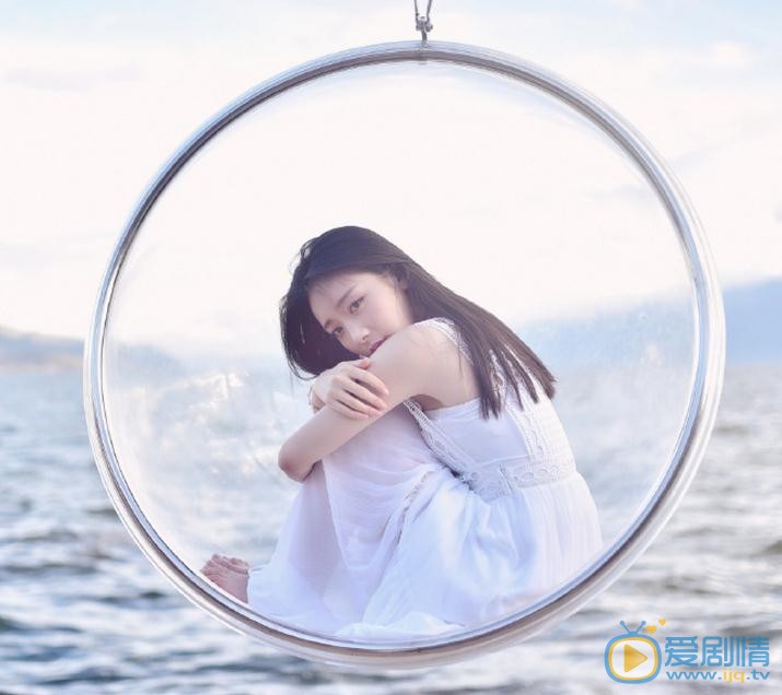 孟璐白色写真 孟璐高清写真_孟璐高清剧照