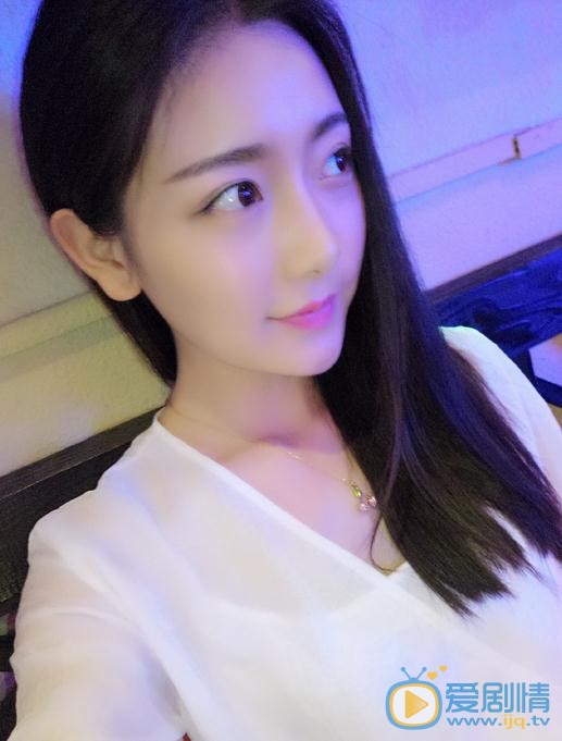 孟璐生活照 孟璐高清写真_孟璐高清剧照