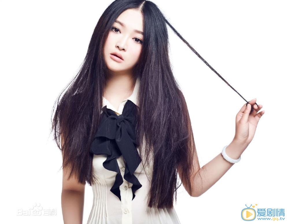 何琢言时尚大片 何琢言高清写真_何琢言高清剧照
