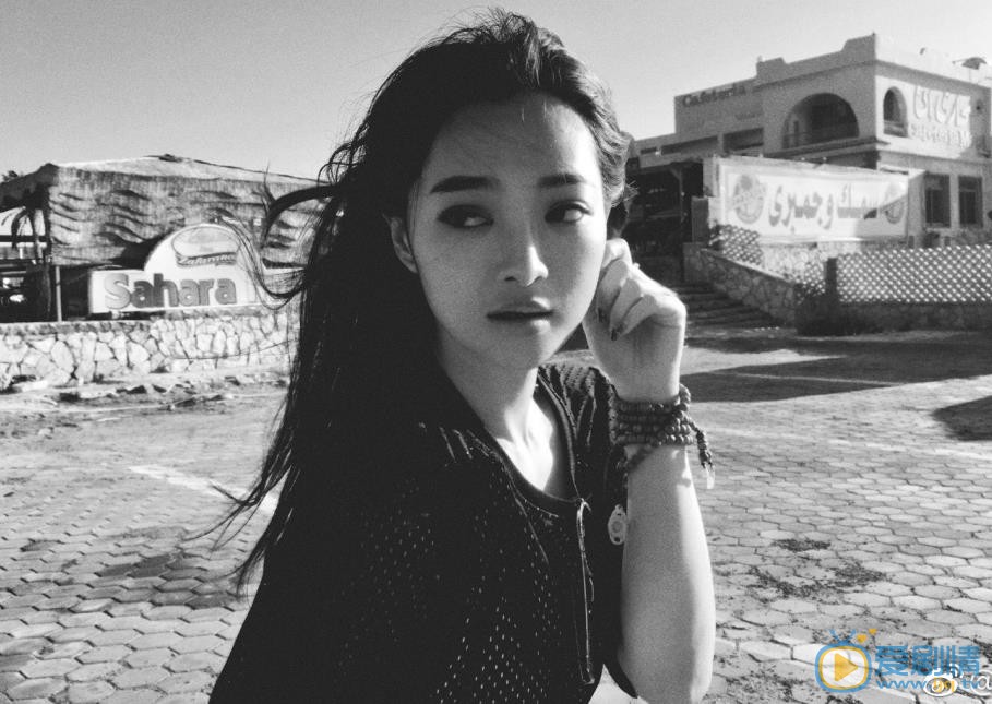 何琢言环游旅行照 何琢言高清写真_何琢言高清剧照