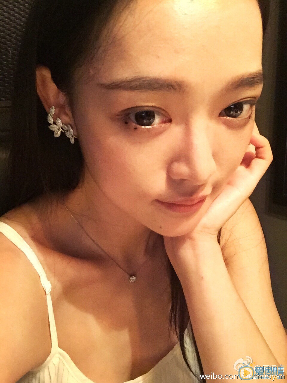 何琢言生活照 何琢言高清写真_何琢言高清剧照