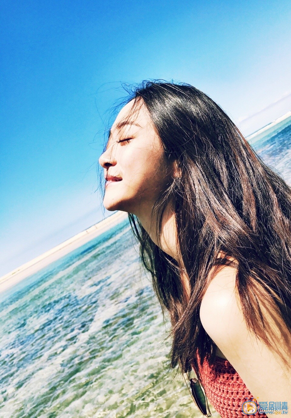 何琢言环游旅行照 何琢言高清写真_何琢言高清剧照