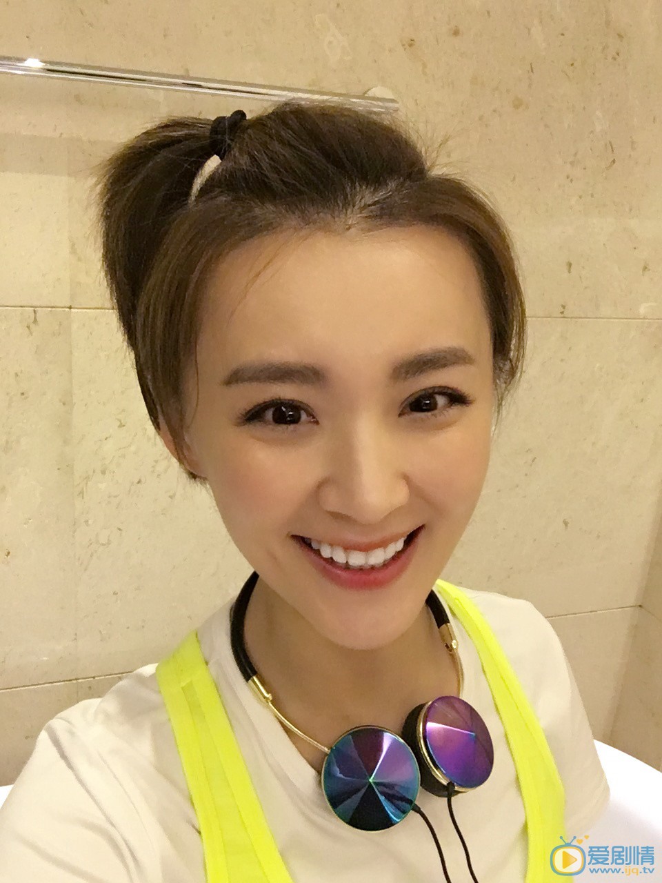 谈判官夏杉杉是谁扮演的？谈判官夏杉杉扮演者毛林林个人资料、生活照提前看