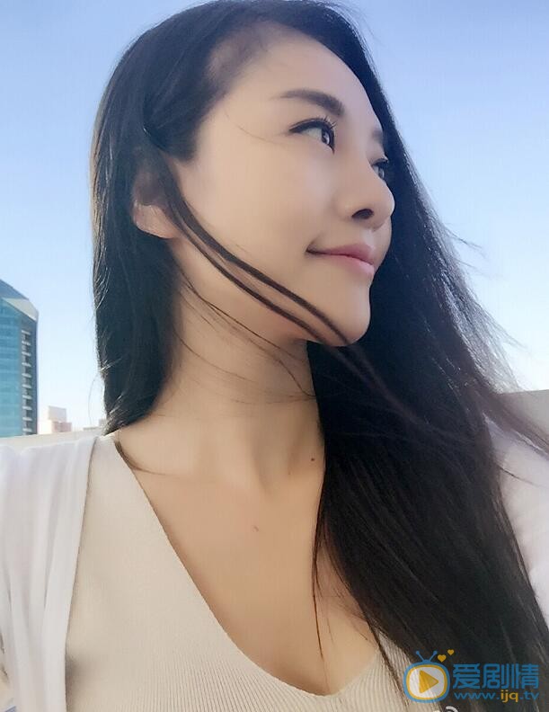 郑清文素颜照 郑清文高清写真_郑清文高清剧照
