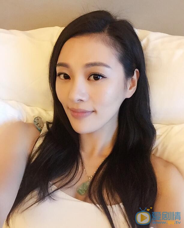 郑清文素颜照 郑清文高清写真_郑清文高清剧照