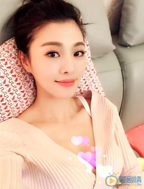 郑清文素颜照 郑清文高清写真_郑清文高清剧照