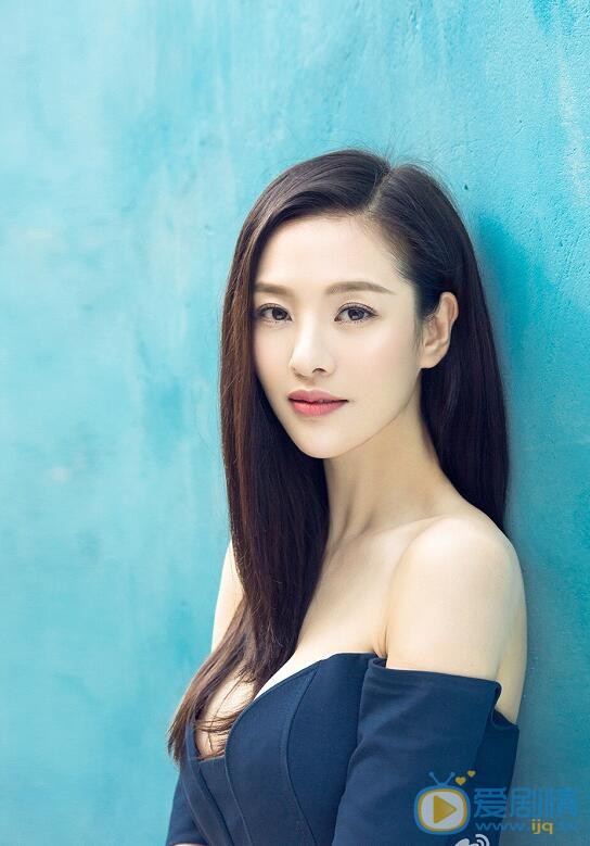  我们的爱李梦竹是谁演的？李梦竹扮演者郑清文个人资料及生活写真照欣赏