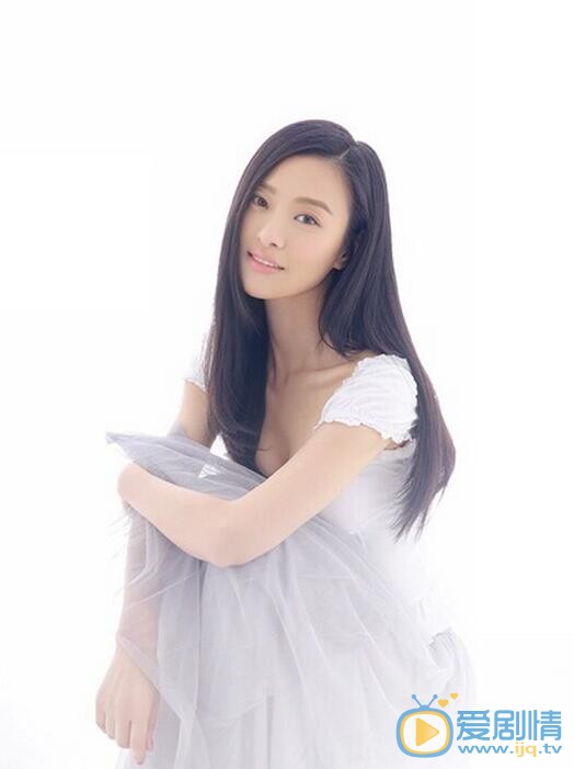  我们的爱李梦竹是谁演的？李梦竹扮演者郑清文个人资料及生活写真照欣赏
