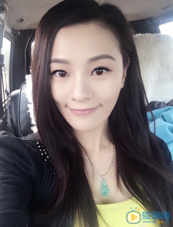  我们的爱李梦竹是谁演的？李梦竹扮演者郑清文个人资料及生活写真照欣赏