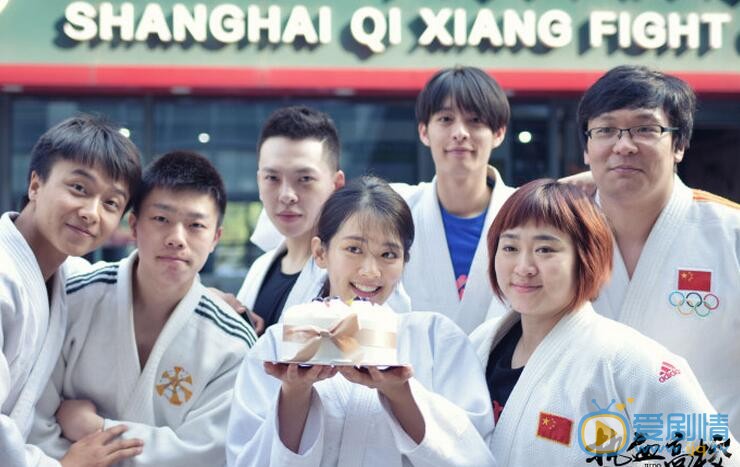 陈昊宇《热血高校》剧照 陈昊宇高清写真_陈昊宇高清剧照
