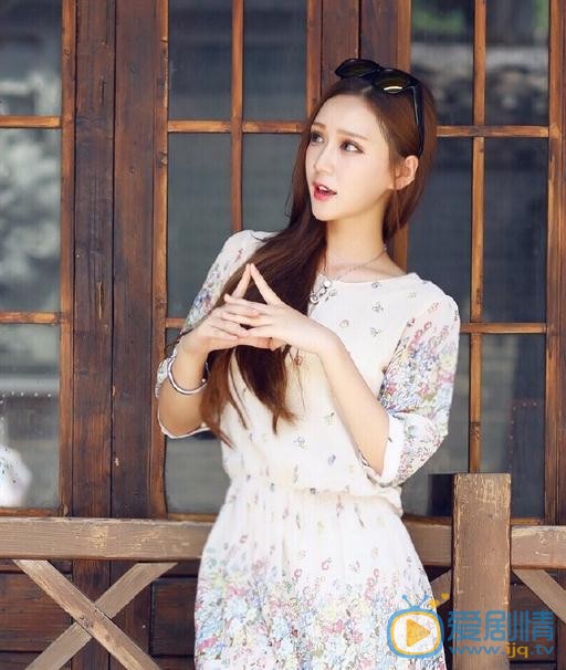 陈嘉敏街拍写真 陈嘉敏高清写真_陈嘉敏高清剧照