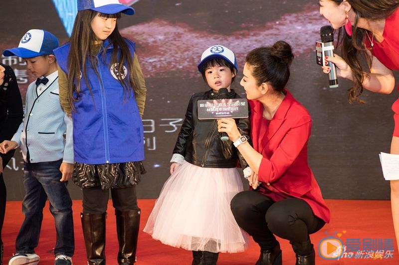 黄奕亲子照片 黄奕高清写真_黄奕高清剧照