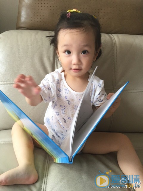 洪欣女儿张晞彤照片 洪欣高清写真_洪欣高清剧照