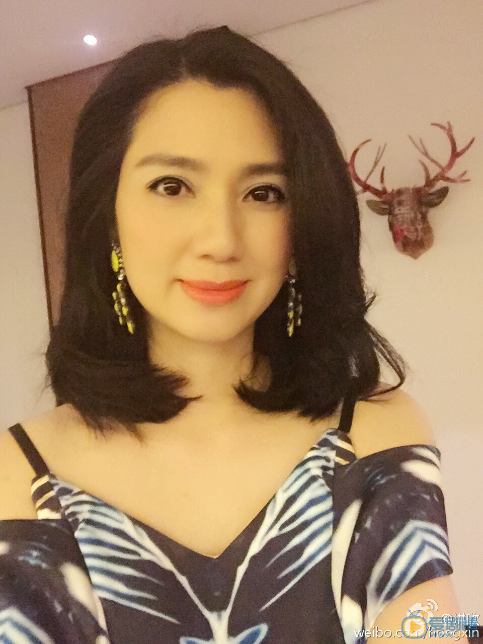 洪欣生活照 洪欣高清写真_洪欣高清剧照