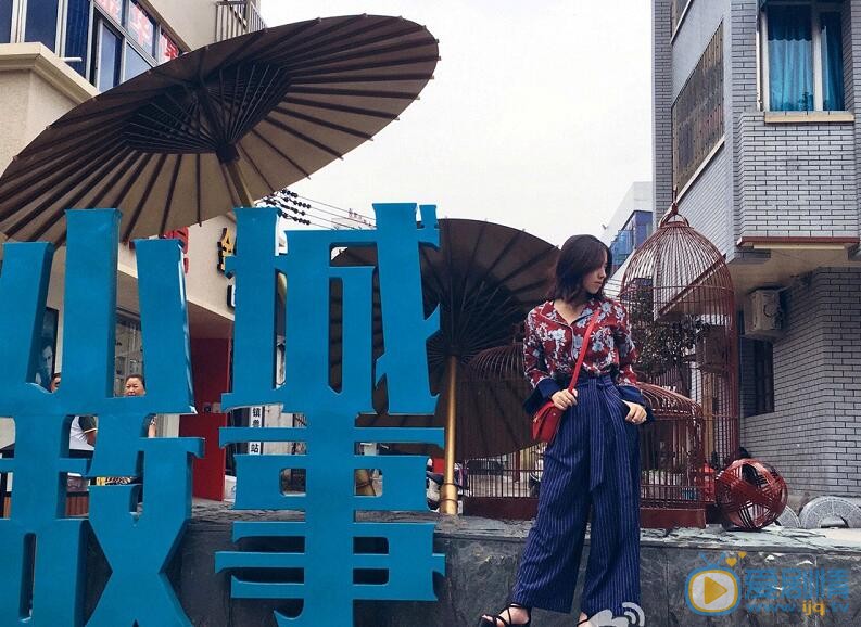 吴静怡街拍写真 吴静怡高清写真_吴静怡高清剧照