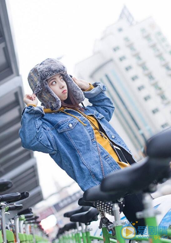 吴静怡街拍写真 吴静怡高清写真_吴静怡高清剧照