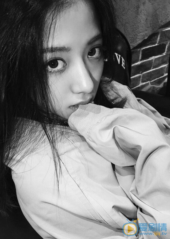 吴静怡黑白写真 吴静怡高清写真_吴静怡高清剧照