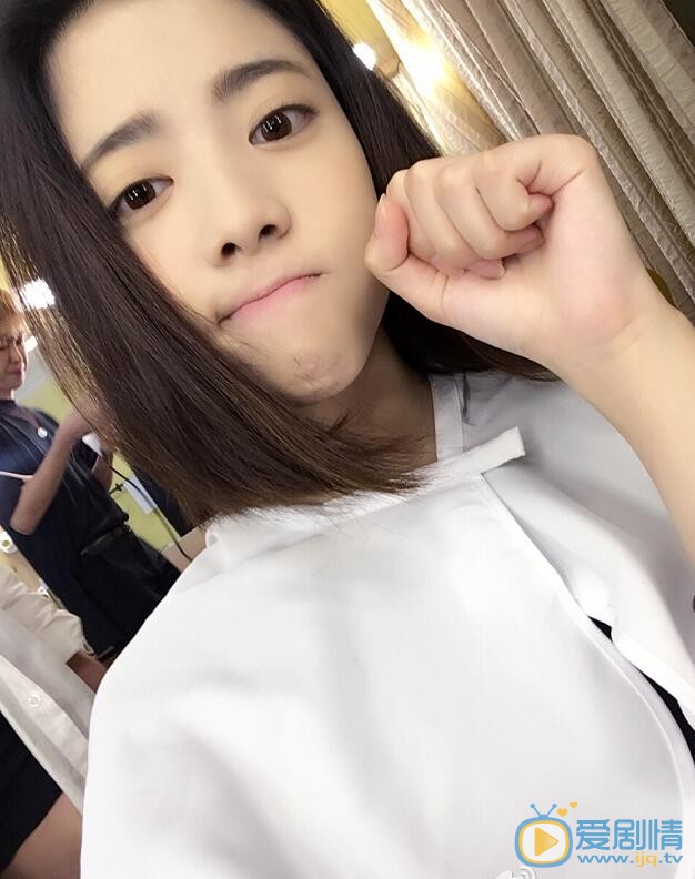 吴静怡卖萌照 吴静怡高清写真_吴静怡高清剧照