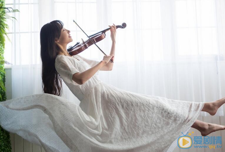 李牵清纯写真 李牵高清写真_李牵高清剧照