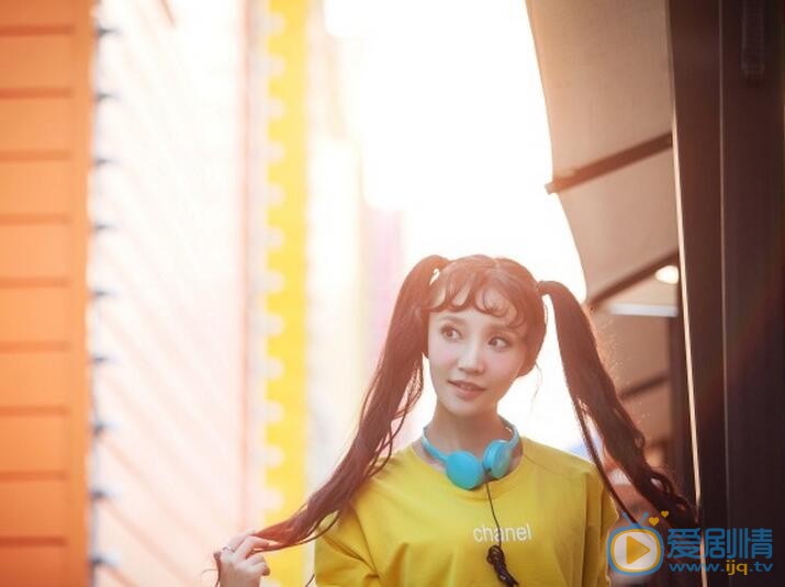 李牵甜美写真 李牵高清写真_李牵高清剧照