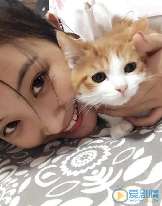 王若溪生活照 王若溪高清写真_王若溪高清剧照