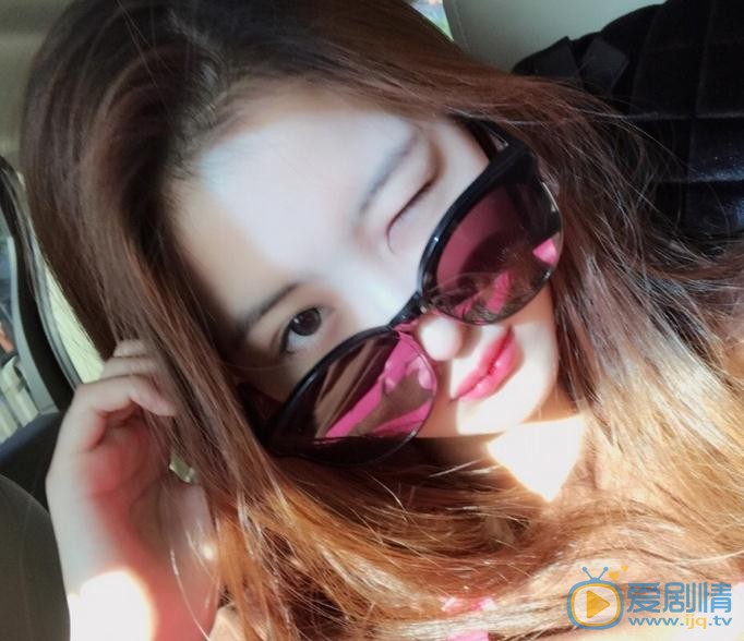 王若溪生活照 王若溪高清写真_王若溪高清剧照