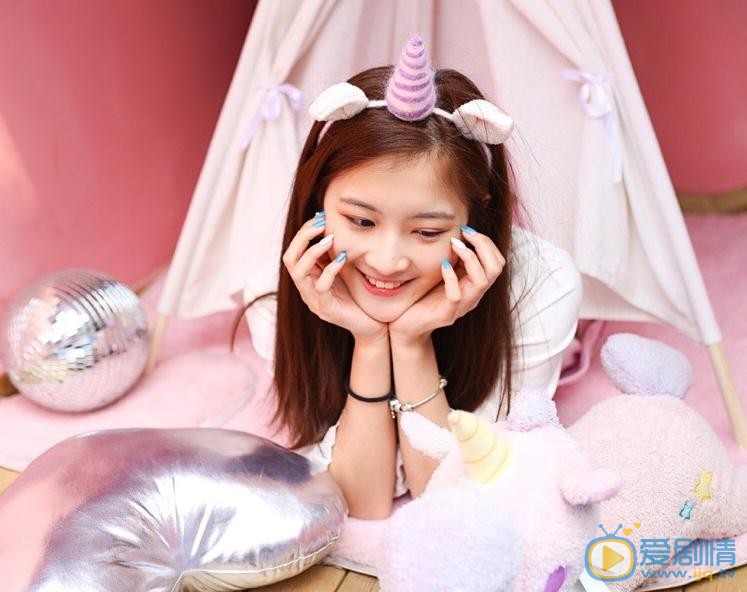 王若溪可爱写真 王若溪高清写真_王若溪高清剧照