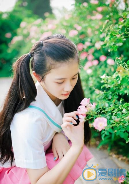 王若溪游乐场写真 王若溪高清写真_王若溪高清剧照