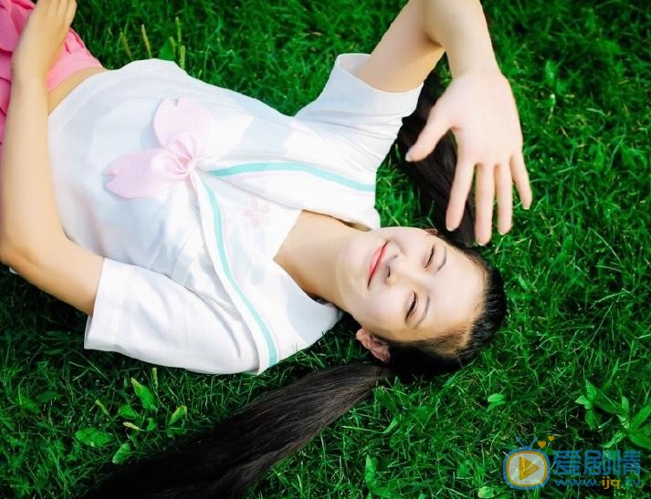 王若溪游乐场写真 王若溪高清写真_王若溪高清剧照