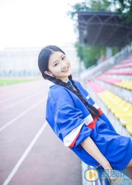 王若溪蓝色写真 王若溪高清写真_王若溪高清剧照