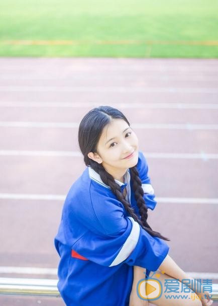 王若溪蓝色写真 王若溪高清写真_王若溪高清剧照