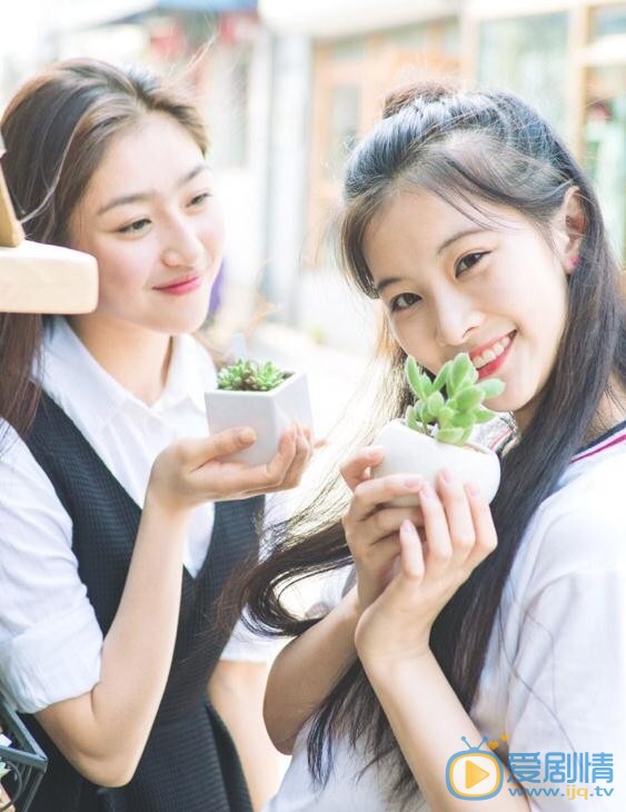 王若溪闺蜜写真 王若溪高清写真_王若溪高清剧照