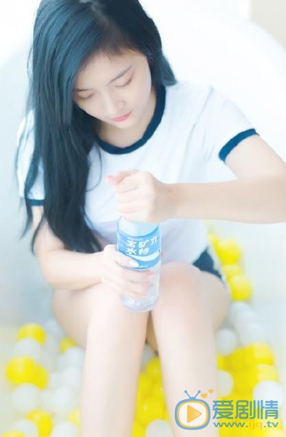 王若溪夏日写真 王若溪高清写真_王若溪高清剧照