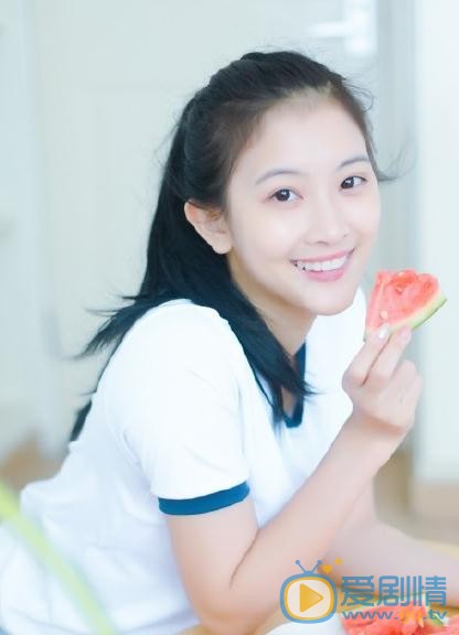 王若溪夏日写真 王若溪高清写真_王若溪高清剧照