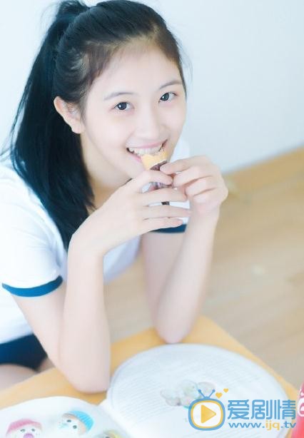 王若溪夏日写真 王若溪高清写真_王若溪高清剧照