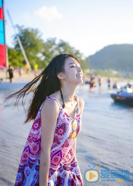 童可可街拍写真 童可可高清写真_童可可高清剧照