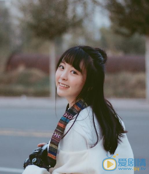 童可可街拍写真 童可可高清写真_童可可高清剧照