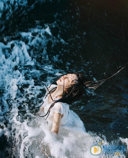 童可可湿身写真 童可可高清写真_童可可高清剧照