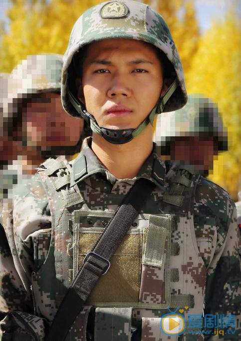孙楚鸿《突击再突击》剧照 孙楚鸿高清写真_孙楚鸿高清剧照