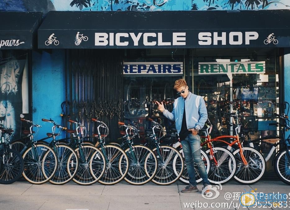 孙博豪旅行街拍 孙博豪高清写真_孙博豪高清剧照