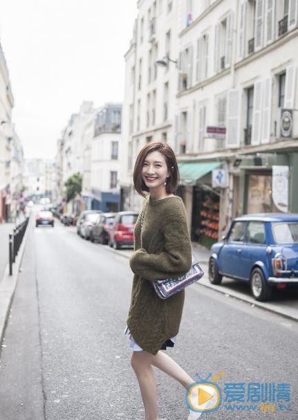 江疏影异国街头街拍 江疏影高清写真_江疏影高清剧照