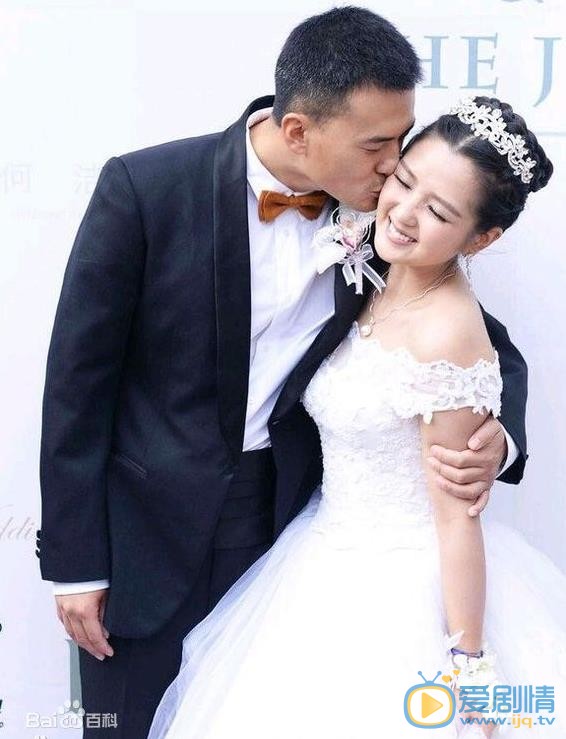 何洁和赫子铭结婚照 何洁高清写真_何洁高清剧照