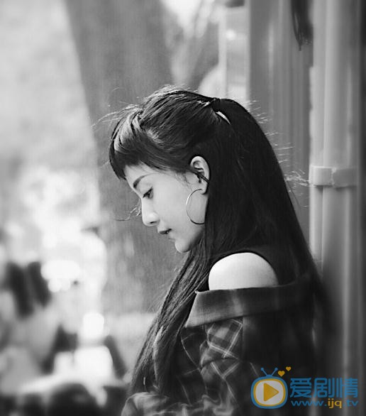 白澜生活照 白澜高清写真_白澜高清剧照