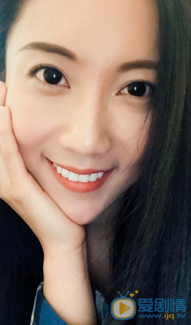白澜生活照 白澜高清写真_白澜高清剧照
