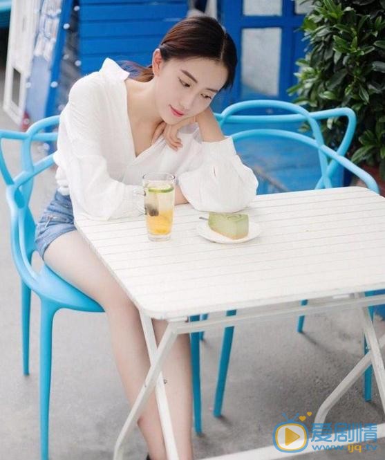 白澜清新写真 白澜高清写真_白澜高清剧照