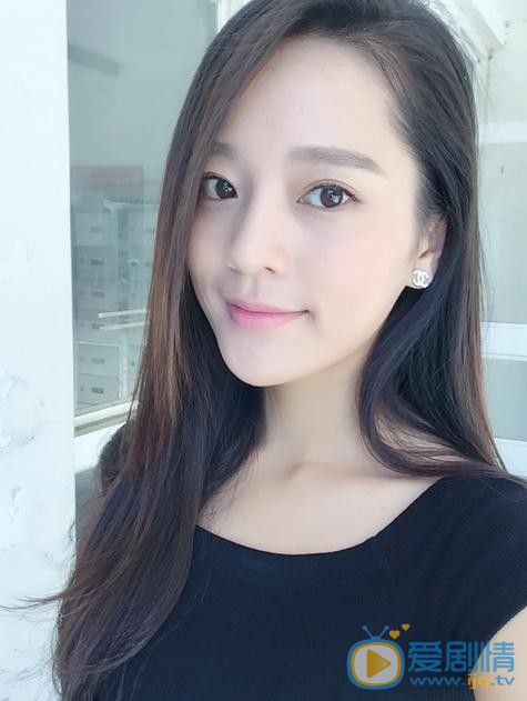 丁柳雁生活照 丁柳雁高清写真_丁柳雁高清剧照