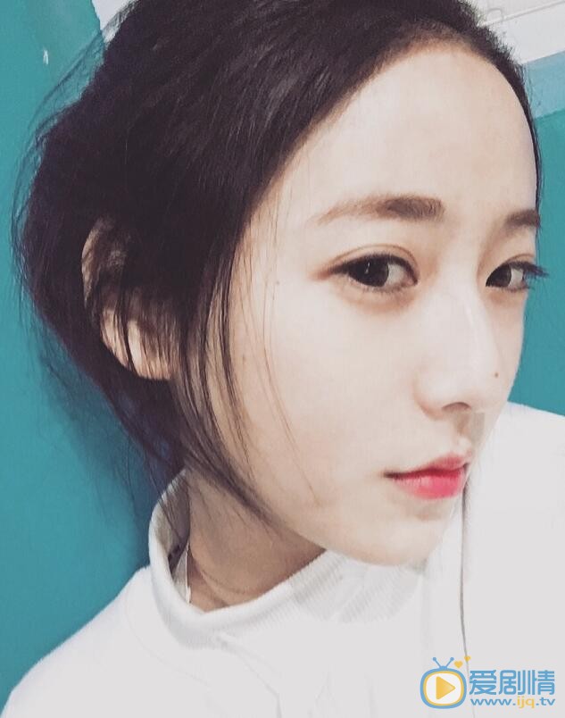 丁一一侧颜美照 丁一一高清写真_丁一一高清剧照