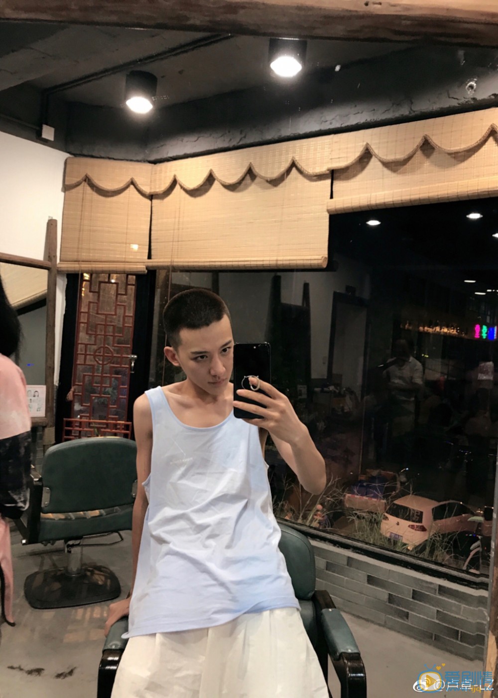 卢卓生活照 卢卓高清写真_卢卓高清剧照