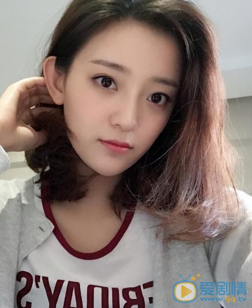 罗予彤生活照 罗予彤高清写真_罗予彤高清剧照