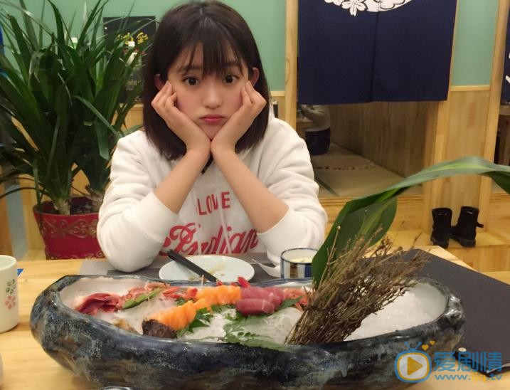 罗予彤生活照 罗予彤高清写真_罗予彤高清剧照